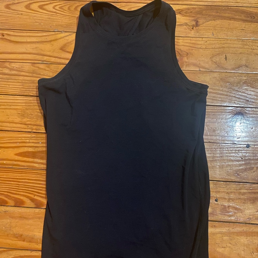 Lululemon tank top